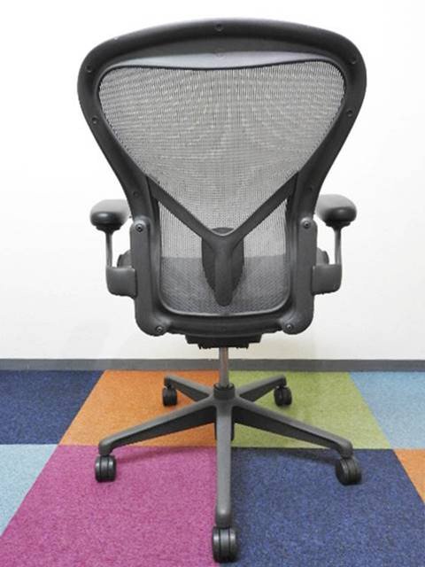 中古 アーロンチェア Herman Miller ハーマンミラー 肘付ハイバックチェア 日本橋店 中古オフィス家具ならオフィスバスターズ