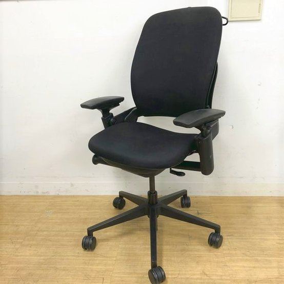 中古】リープV2 Steelcase/スチールケース 肘付ハイバックチェア