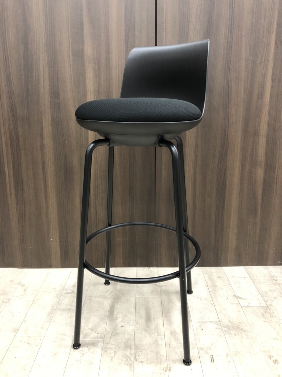 珍しいカウンター！ピルエットシリーズ！自宅におしゃれな家具はいかがでしょうか
                        Pirouettoシリーズ 
                                    中古
            