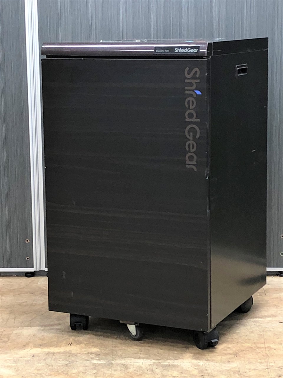 【1台入荷】ハイセキュリティシュレッダー！訳アリでお得にご案内【中古】【OA機器】【東京】【大阪】【愛知】【岐阜】【長野】【滋賀】
                        極美
                                    中古
            