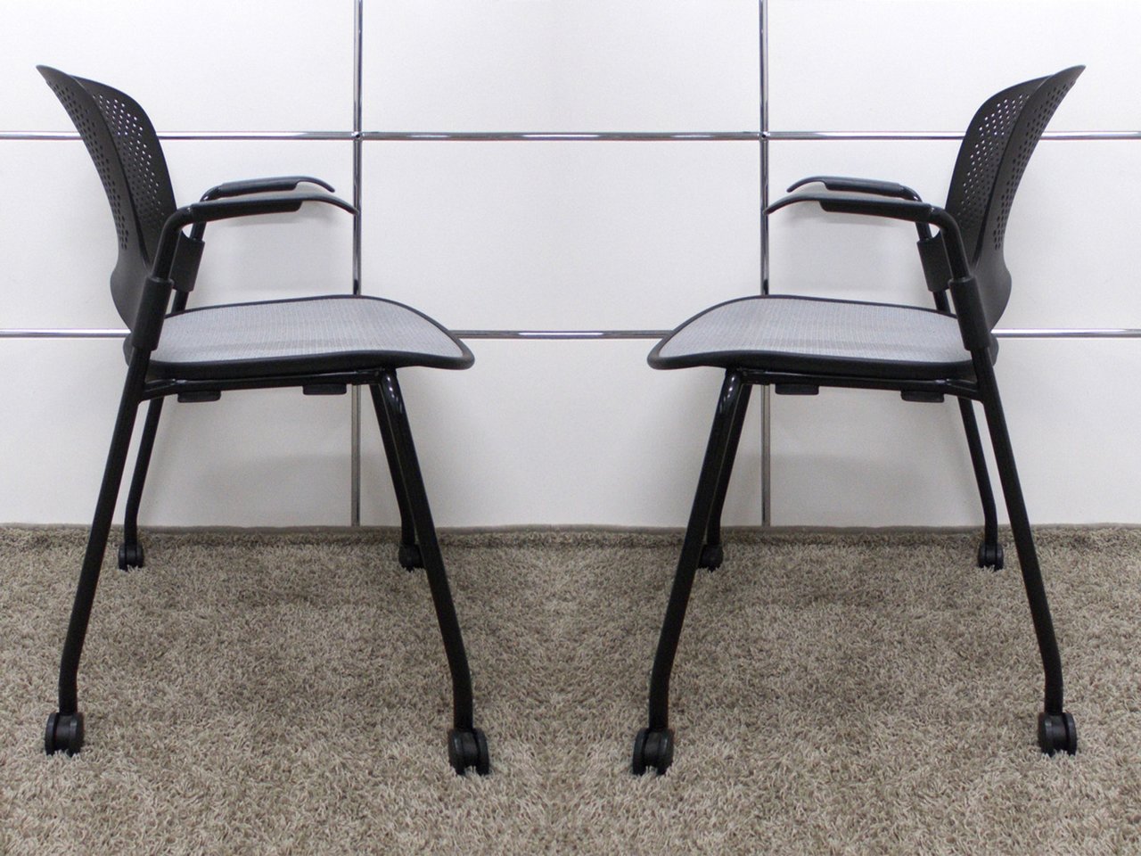 ハーマンミラー ケイパースタッキングチェア 美品中古 中古】ケイパー Herman Miller/ハーマンミラー スタッキング