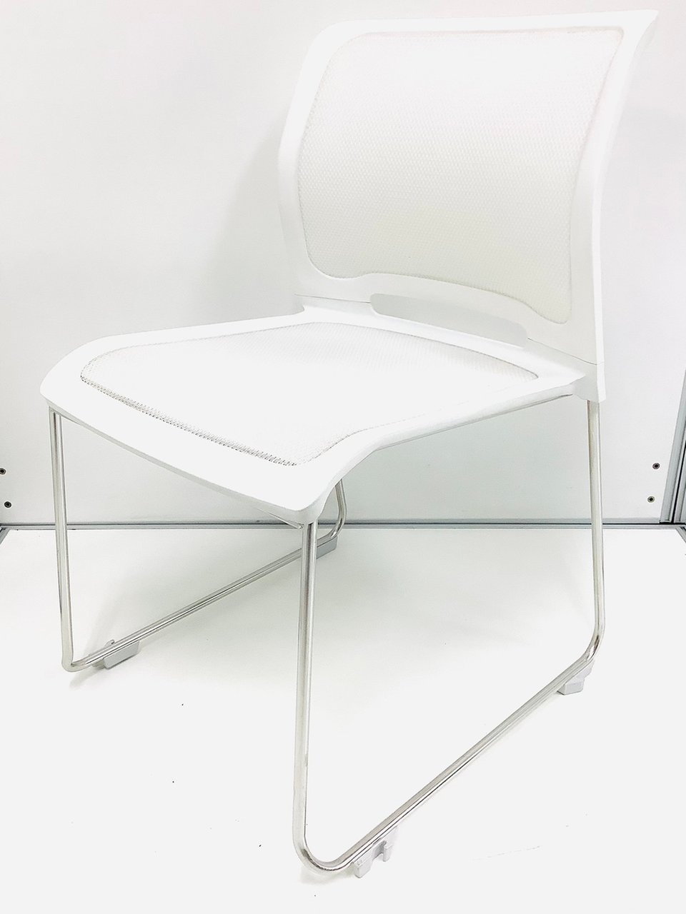 大人気／定番／メッシュ構造／ステンレス脚　◆KOKUYO／コクヨ　◆Caravel／カラベル ※横浜店撮影画像※
                        カラベル 
                                    中古
            