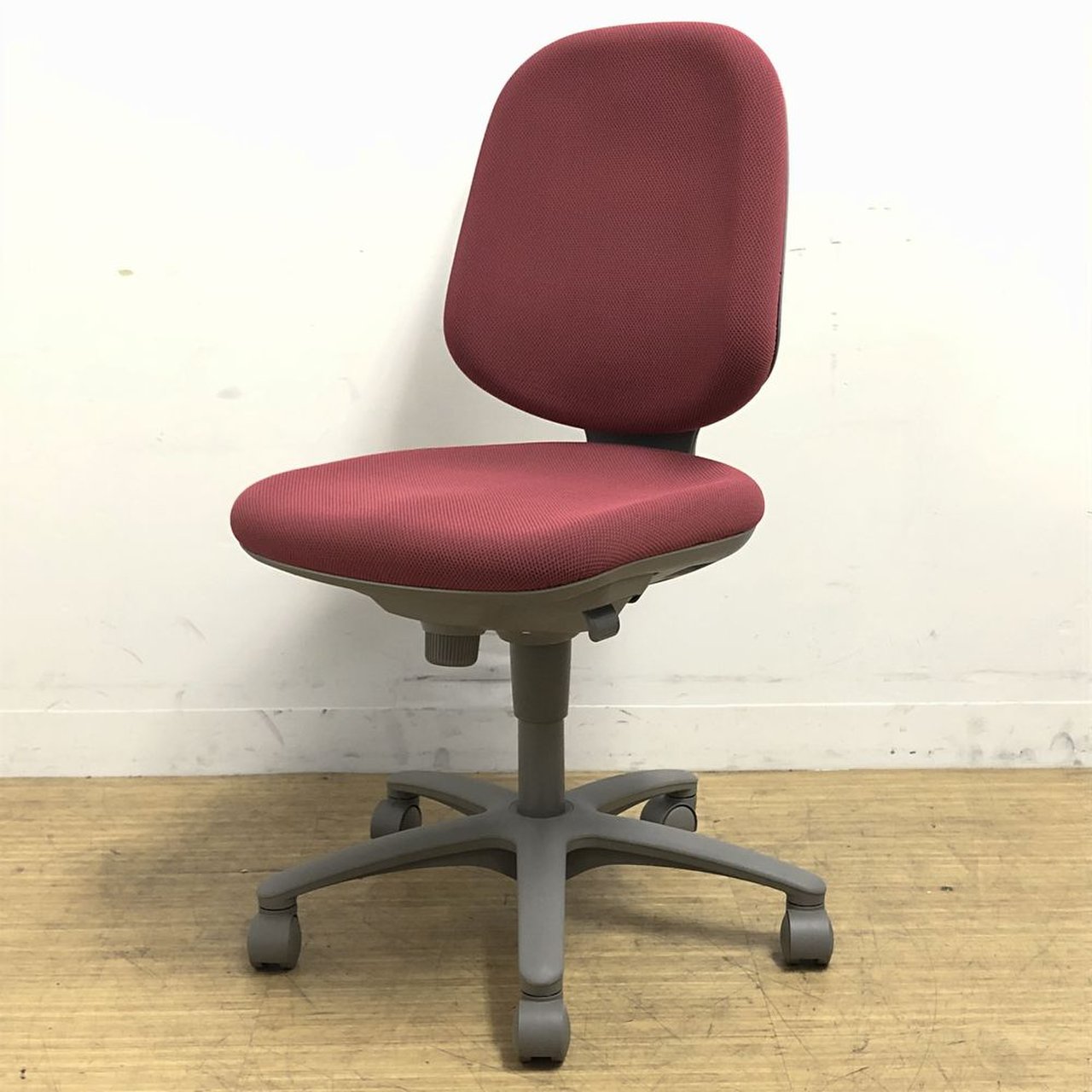 未使用品　オカムラ　SX　ハイバックモデル
                        SX 
                                    新古品
            