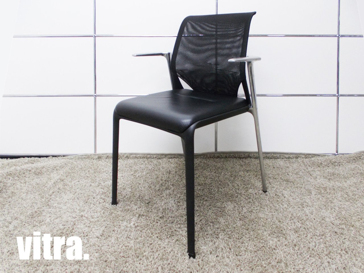【店舗移転セール！！】vitra/ヴィトラ　MEDA Slim/メダスリム　ミーティングチェア　メッシュ　hhstyle
                        メダスリム 
                                    中古
            