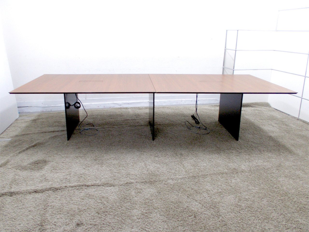 GMET353E○Cassina / カッシーナ ミーティングテーブル ラウンド GMET353E○Cassina / カッシーナ ミーティングテーブル ラウンド