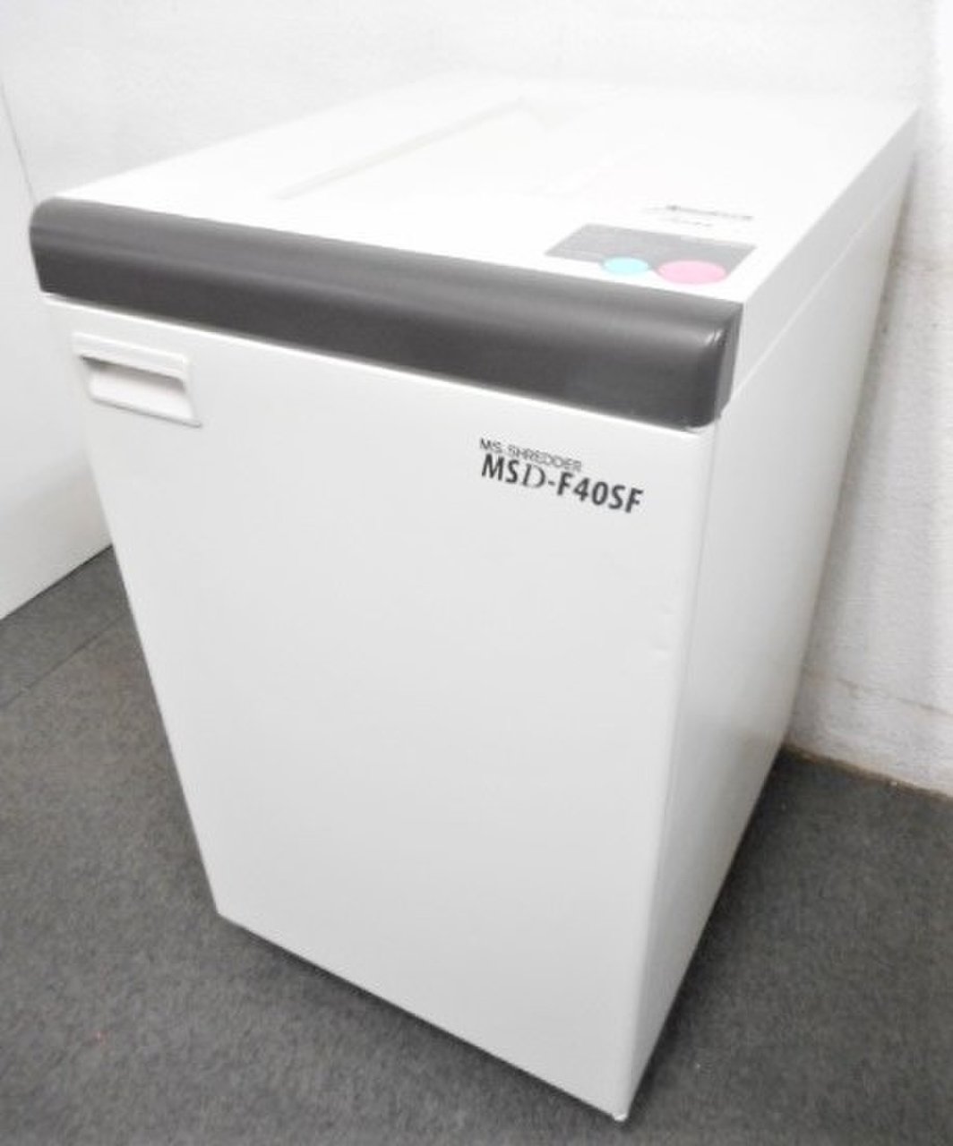 【セキュリティ対策！】明光商会製　MSD-F40SF通常のタイプより投入口が大きく大型書類も一気に裁断できます！【最大細断枚数45枚※新品時】【メンテンナンス済み】
                        MSDシリーズ 
                                    中古
            