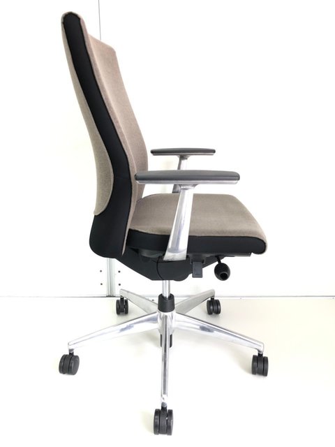 【中古】プント CRS-G2422F6 コクヨ/KOKUYO 肘付ハイバックチェア 327126