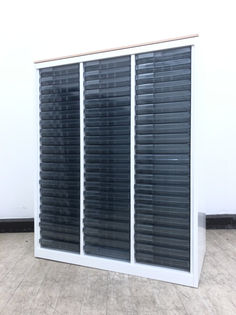 機能、使いやすさ、デザインのハッピーセット！おまけに耐久性も付いてくる！
                        レクトライン 
                                    中古
            