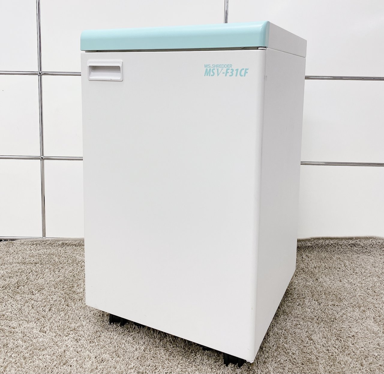 【KS】【クロスカット】高機能業務用シュレッダー！
■明光商会／MEIKO■MSV-F31CF
                        MSVシリーズ 
                                    中古
            