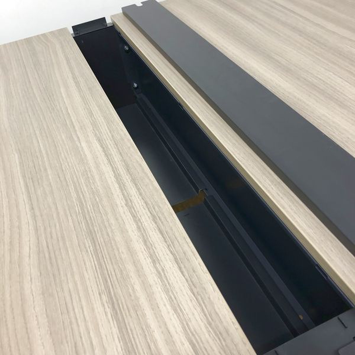 中古】インターリンク イトーキ/ITOKI フリーアドレスデスク 中古】インターリンク イトーキ/ITOKI フリーアドレスデスク