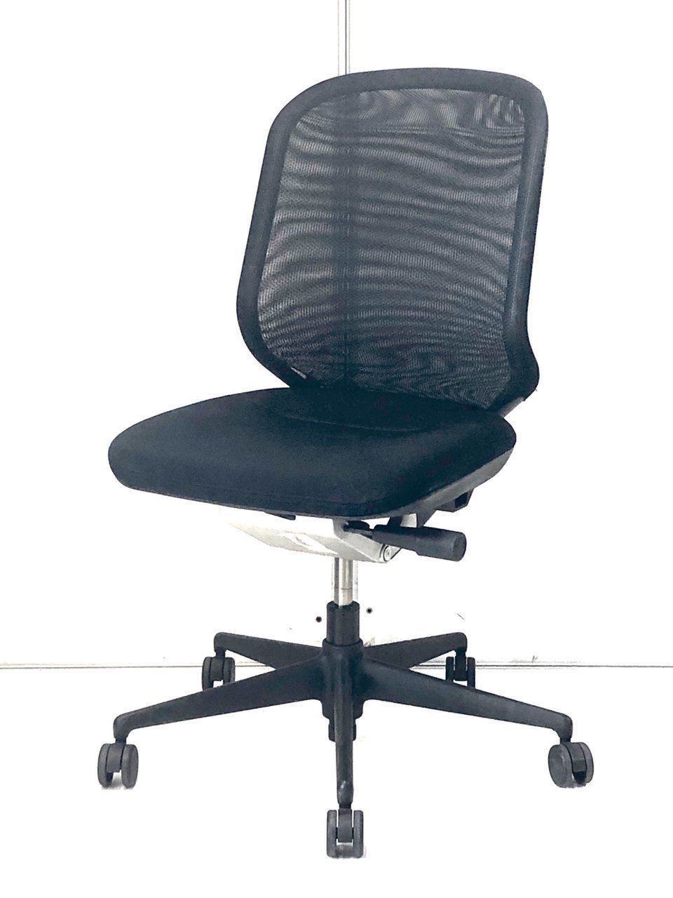 中古】メダパル vitra/ヴィトラ 肘無ローバックチェア 329699