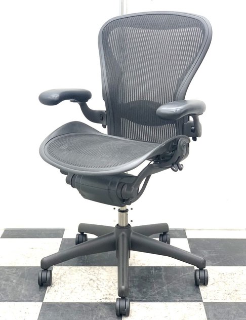 【中古】アーロンチェア（ランバー　フル装備） AE123AWB AJG1BBBK Herman Miller/ハーマンミラー 肘付ハイバックチェア  330968