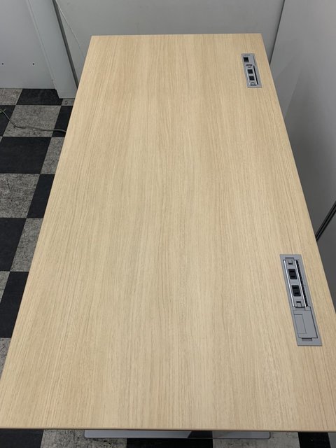 中古 スイフトテーブル 3s12cp Mk37 オカムラ Okamura 平机 さいたま店 中古オフィス家具ならオフィスバスターズ