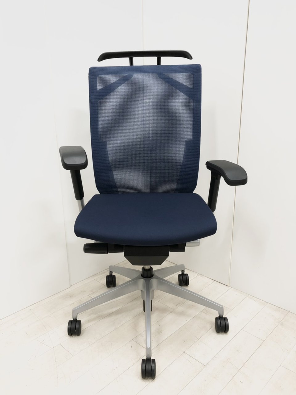 ITOKIヴェントチェア    2019年 イトーキ（ITOKI） ヴェントチェア(Vento) 一覧 - 中古オフィス