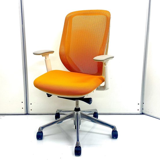 中古】シルフィーメッシュ オカムラ/okamura 肘付ハイバックチェア  