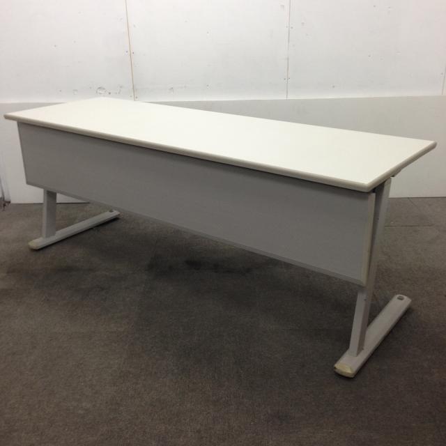 【在庫入替】【6台限定入荷】コクヨ｜スタックテーブル｜会議やセミナーなどで大活躍！！【関西在庫数ナンバーワン・尼崎店】
                        KT-180シリーズ
                                    中古
            
