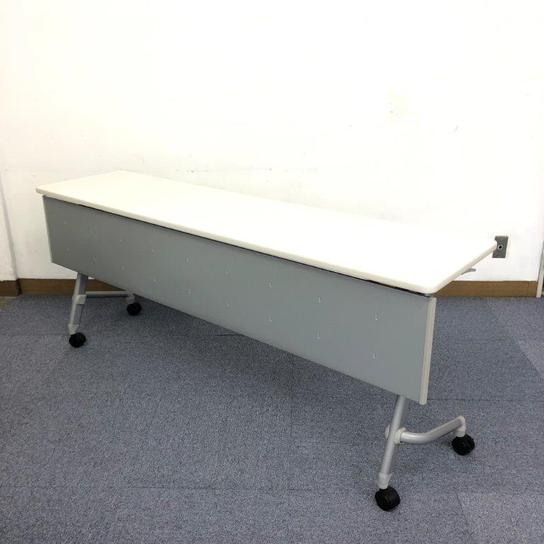 【14台限定】ナイキ｜スタックテーブル｜綺麗なホワイトが清潔感抜群！【関西在庫数ナンバーワン・尼崎店】
                        ＸＥD型
                                    中古
            