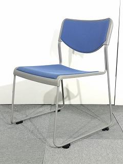 イトーキ製　定番のブルー　会議・セミナーにおすすめ　スタッキンチェア入荷！！【関西倉庫在庫】
                        KLT-210
                                    中古
            