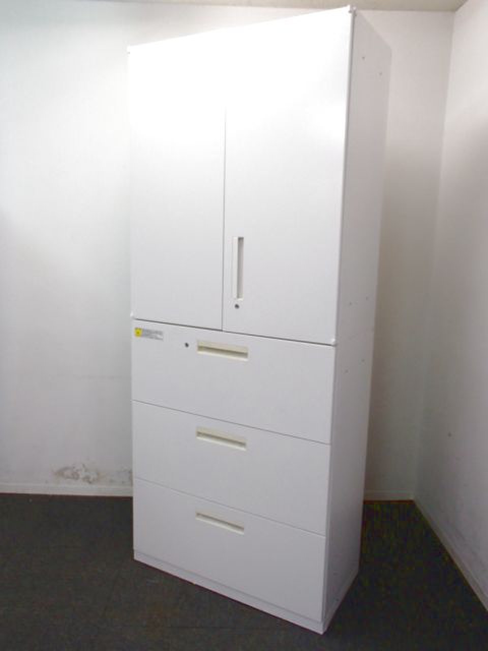 【1セットのみ】定番ホワイトの書庫セットが入荷！
                        HS
                                    中古
            