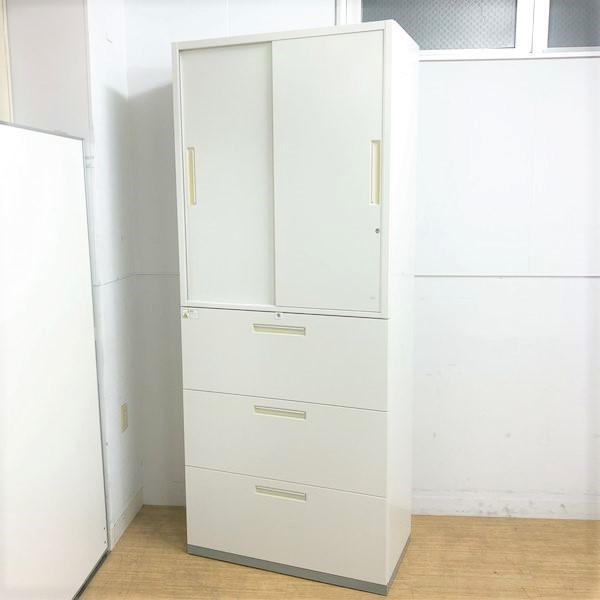 大容量収納　イナバ　上下収納キャビネット　ラテラル＋引き戸書庫
                        リベスト
                                    中古
            