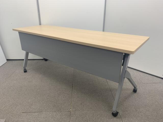 【KS】【Aランク商品！】人気のナチュラルカラーの研修・会議用テーブル！■オカムラ■フラプター【在庫入替】
                        フラプター
                                    中古
            