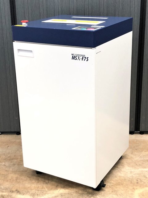 【モンスター級です！！】【最大細断枚数：65枚(新品)】【パワークロスカット】【明光商会/MSX-F65】【京都・滋賀】
                        MSXシリーズ
                                    中古
            