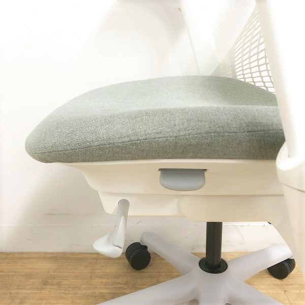 中古】セイルチェア Herman Miller/ハーマンミラー 肘付ミドル