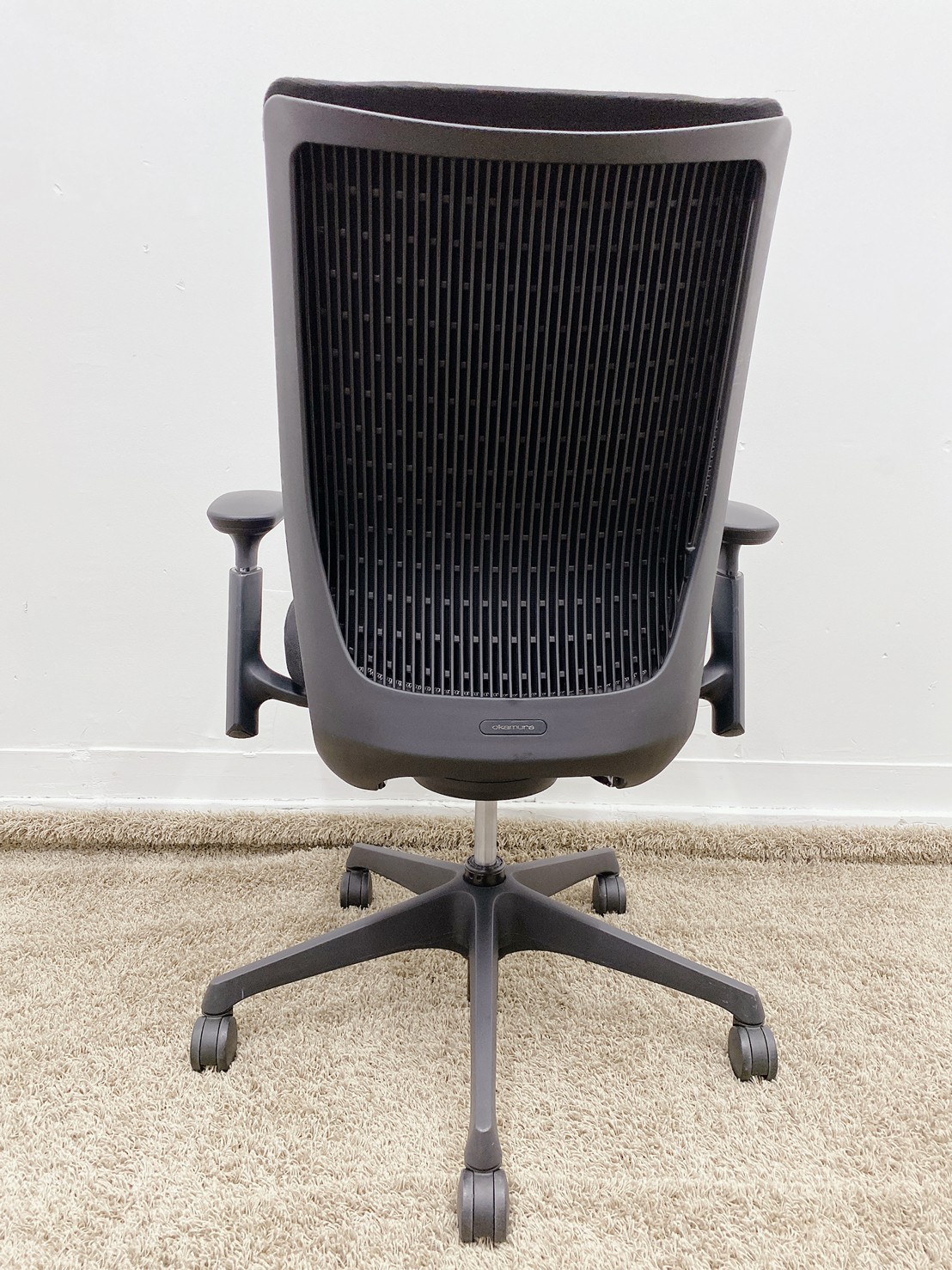 【中古】ヴィスコンテチェア オカムラ/okamura 肘付ハイバックチェア 335097 - 中古オフィス家具ならオフィスバスターズ