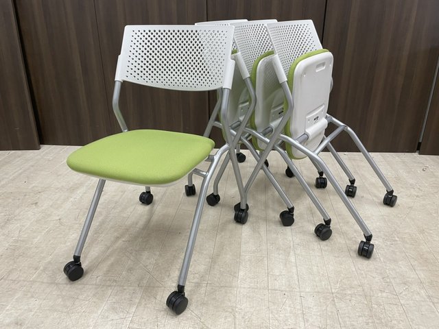 6脚セットでお買い得！打ち合わせで必須のネスティングチェア
                        FM-265シリーズ
                                    中古
            