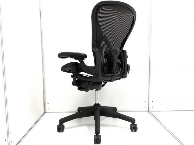 中古 アーロンチェア ポスチャー フル装備 Herman Miller ハーマンミラー 肘付ハイバックチェア 横浜本店 中古オフィス家具ならオフィスバスターズ