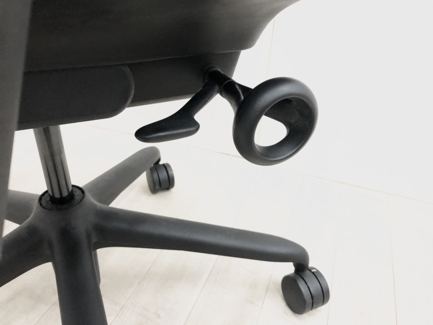 中古】セイルチェア Herman Miller/ハーマンミラー 肘無 中古】セイルチェア Herman Miller/ハーマンミラー 肘無