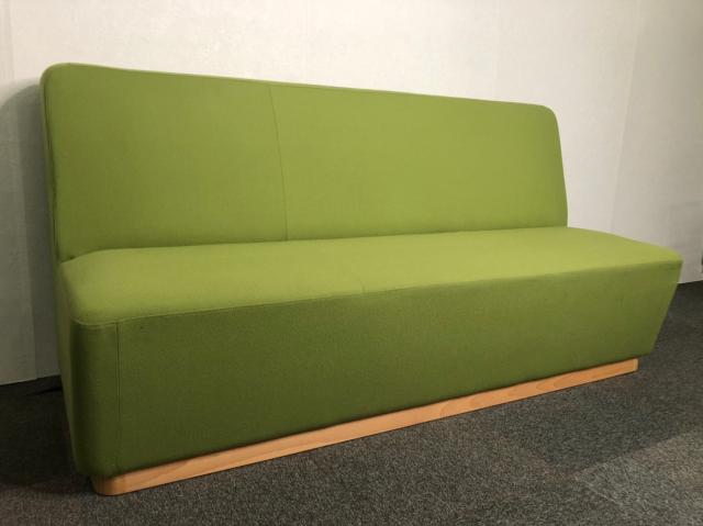 【関東倉庫在庫品】休憩室用やミーティングスペース用にオススメです！■今流行りのファミレスベンチ！
                        その他シリーズ
                                    中古
            