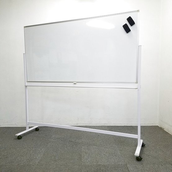 オフィス必須アイテム入荷！新品　ホワイトボード　W1800　脚付き　片面　無地
                        その他
                                    新品
            