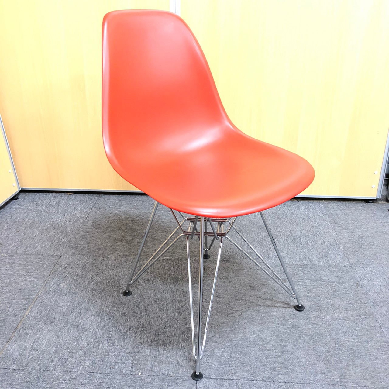 中古】イームズシェル DSR.CH ZE E8 Herman Miller/ハーマン