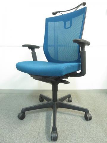 根強い人気！ 定番オフィスチェア ｜メッシュ｜可動肘　中古　中古家具　リサイクル家具　大阪市　淀川区　淀川　吹田　テレワーク
                        エスクード（メッシュ）
                                    中古
            