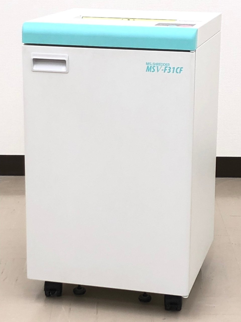 【大型業務用シュレッダー！】
ワンカットクロスで大量に裁断！■明光商会■ＭＳＶ－Ｆ３１ＣＦ
日本シュレッターの最大手、明光商会の定番シリーズ！
                        MSVシリーズ
                                    中古
            