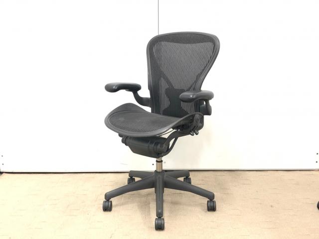 中古 アーロンチェア ポスチャー フル装備 Herman Miller ハーマンミラー 肘付ハイバックチェア 立川 八王子店 中古オフィス家具ならオフィスバスターズ