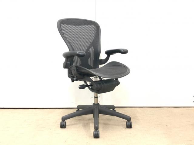 中古 アーロンチェア ポスチャー フル装備 Herman Miller ハーマンミラー 肘付ハイバックチェア 立川 八王子店 中古オフィス家具ならオフィスバスターズ