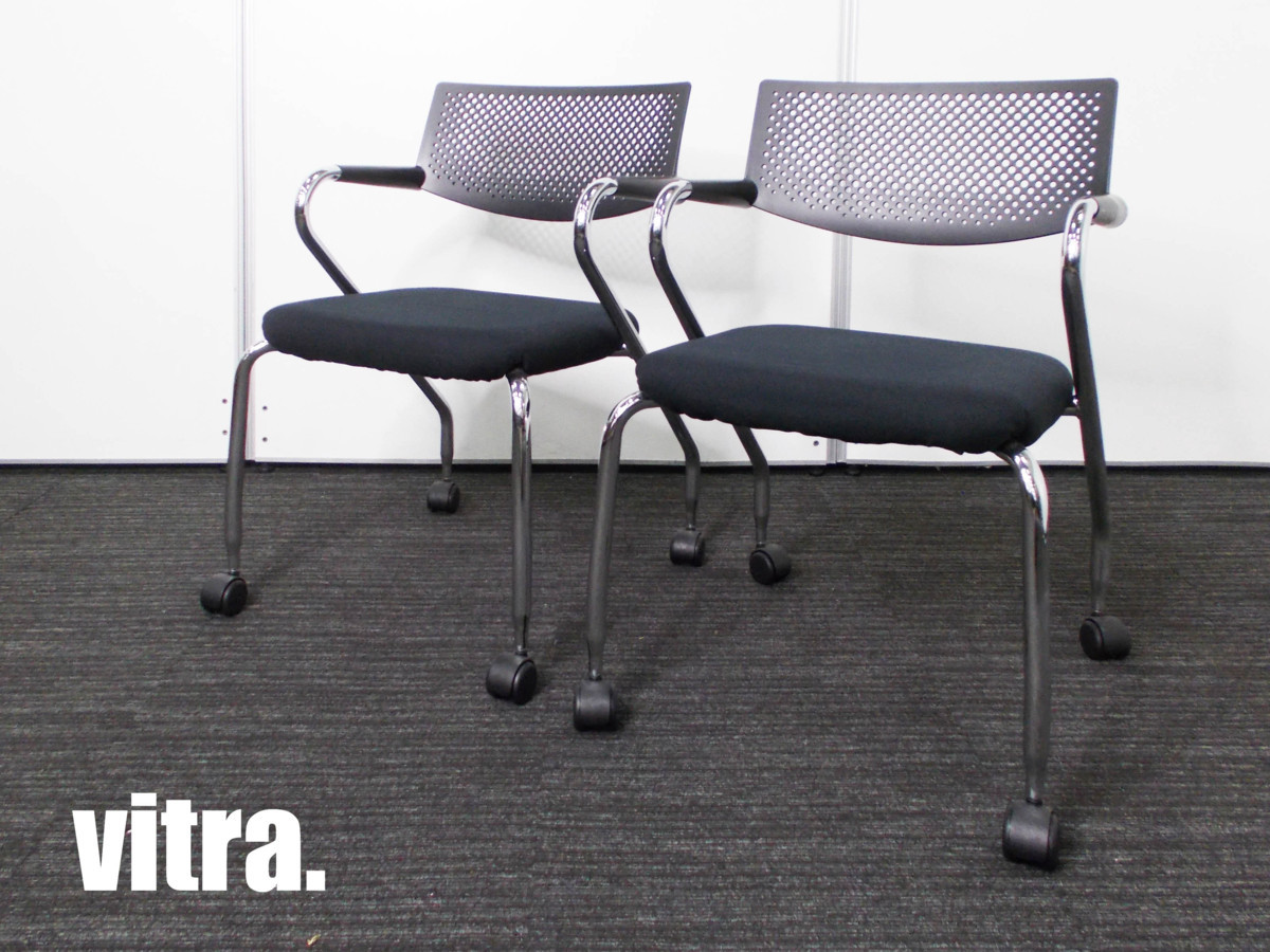 vitra/ヴィトラ　ビザロール 2■2脚セット　ビジターチェア / スタッキングチェア　現行モデル　新品定価14万
                        その他シリーズ
                                    中古
            