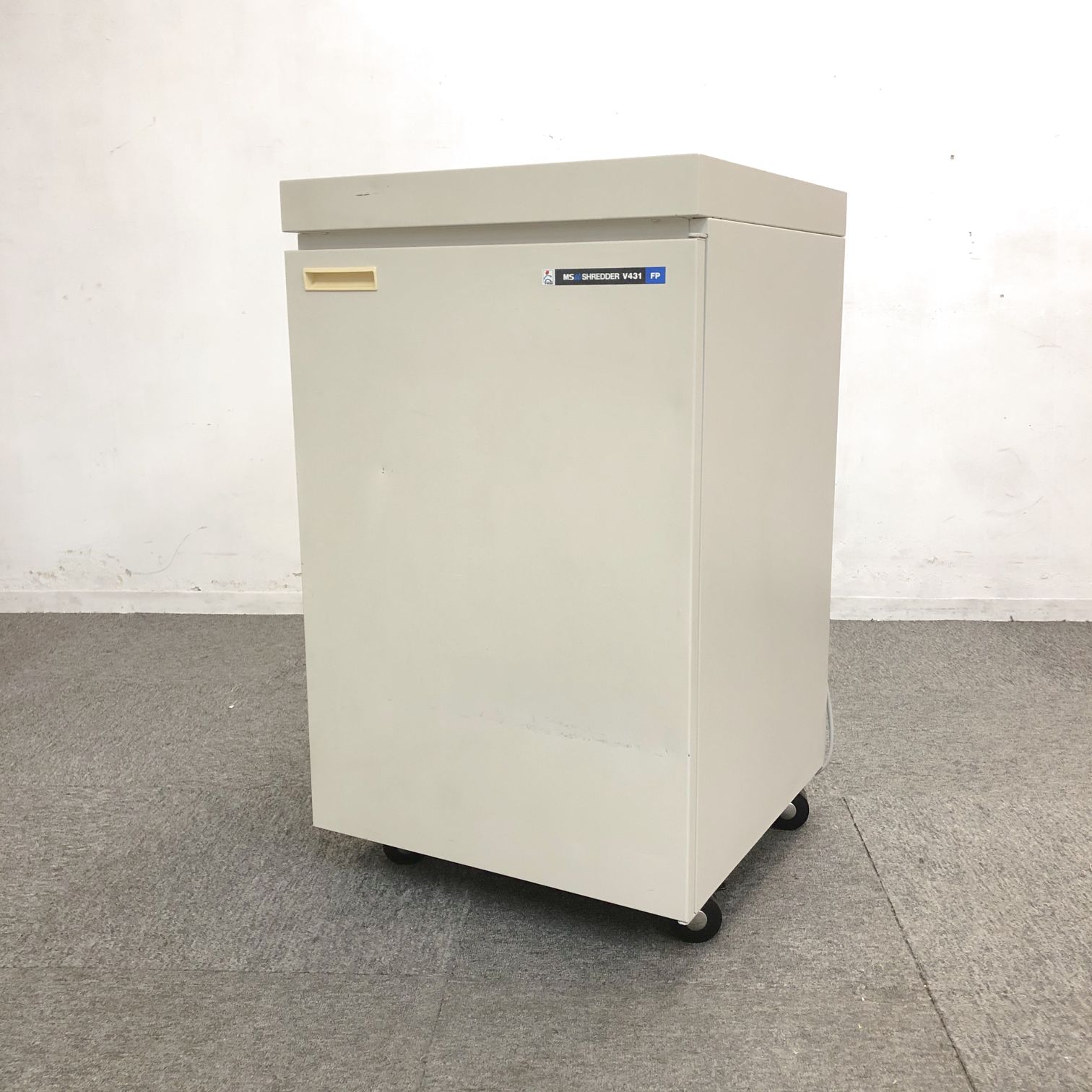 【1台限定入荷！】オフィスに必需品！明光商会製シュレッダー入荷！オフィス 家具 OA 移転 買い替え 書類整理　セキュリティ 個人情報保護　MS-V431FP
                        MSシリーズ
                                    中古
            
