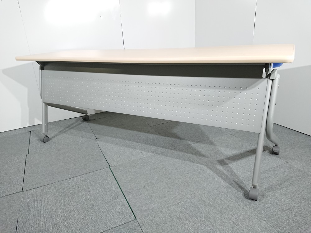 【ロット品！】定番　ナチュラル天板の平行スタックテーブル入荷　ミーティング　会議　【関西倉庫在庫】
                        SP型
                                    中古
            