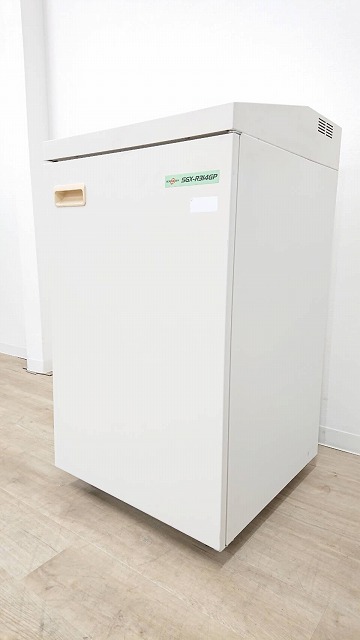 【重要書類をまとめて裁断可】手間暇を減らして業務を効率化　シグマ技研　SGX-R314GP
                        シグマシュレッダ
                                    中古
            