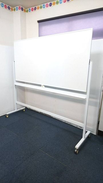 【人気の自立式のホワイトボードの入荷です！！広々使用できる1800ｍｍ幅！！】■ホワイトボード
                        その他シリーズ
                                    中古
            