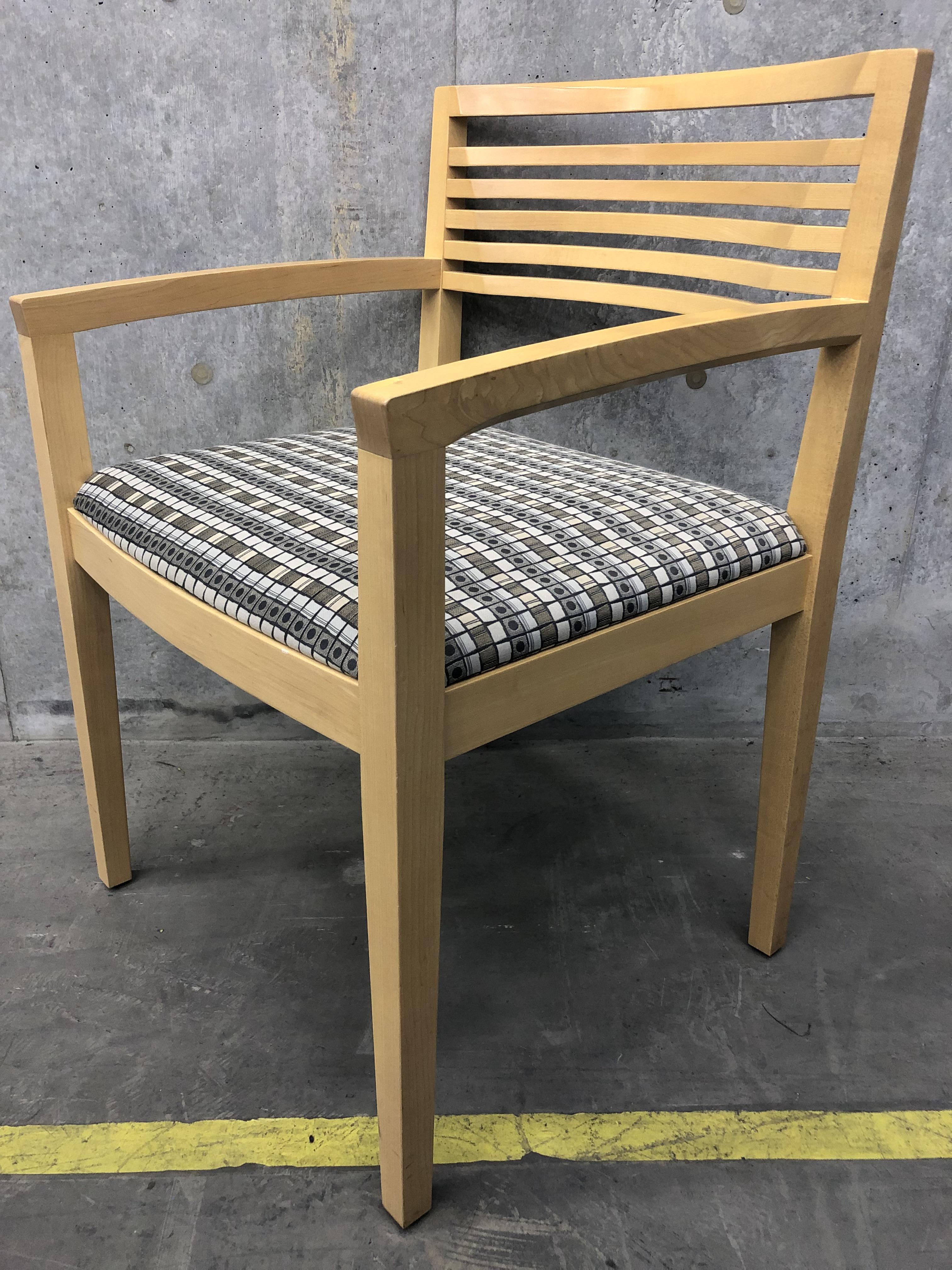 【関東倉庫在庫品】おしゃれな木製デスク！弊社使用欄：A00721560
                        その他シリーズ
                                    中古
            