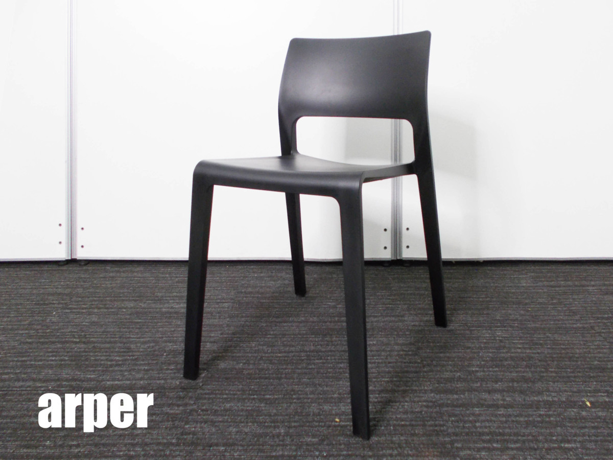 arper/アルペール　Juno / ジュノ ダイニングチェア 　ブラック
                        ジュノ
                                    中古
            
