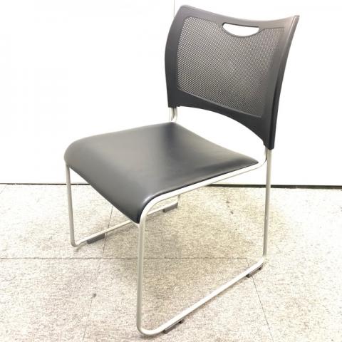 【残り2脚！】アイリスチトセ製｜スタキングチェア｜ビニールタイプ！
                        その他シリーズ
                                    中古
            