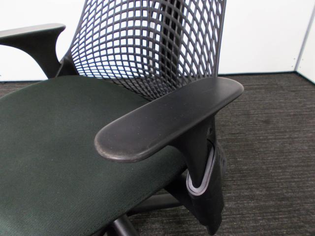 Herman Miller / ハーマンミラー　Sayl Chair / セイルチェア　AS1YA23HA N2 BK BB BK BK 9115　ノワール
                        セイル 前傾機能有
                                    中古
            