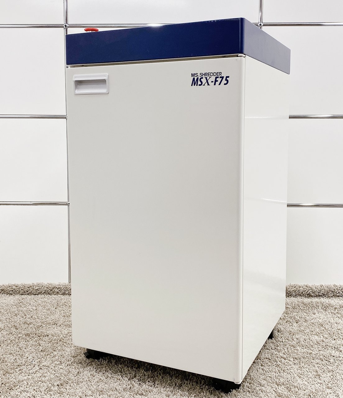 【大人気/ハイスペック】明光商会製　MSX-F75　業務用シュレッダー【新品時裁断枚数75枚のハイスペックモデル！】【メンテンナス済み】
                        MSXシリーズ
                                    中古
            