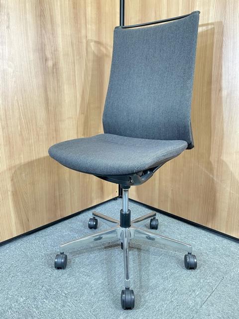 【オカムラ】【肘無ハイバックチェア】【モードシリーズ】
                        モード（アルミ脚）
                                    中古
            