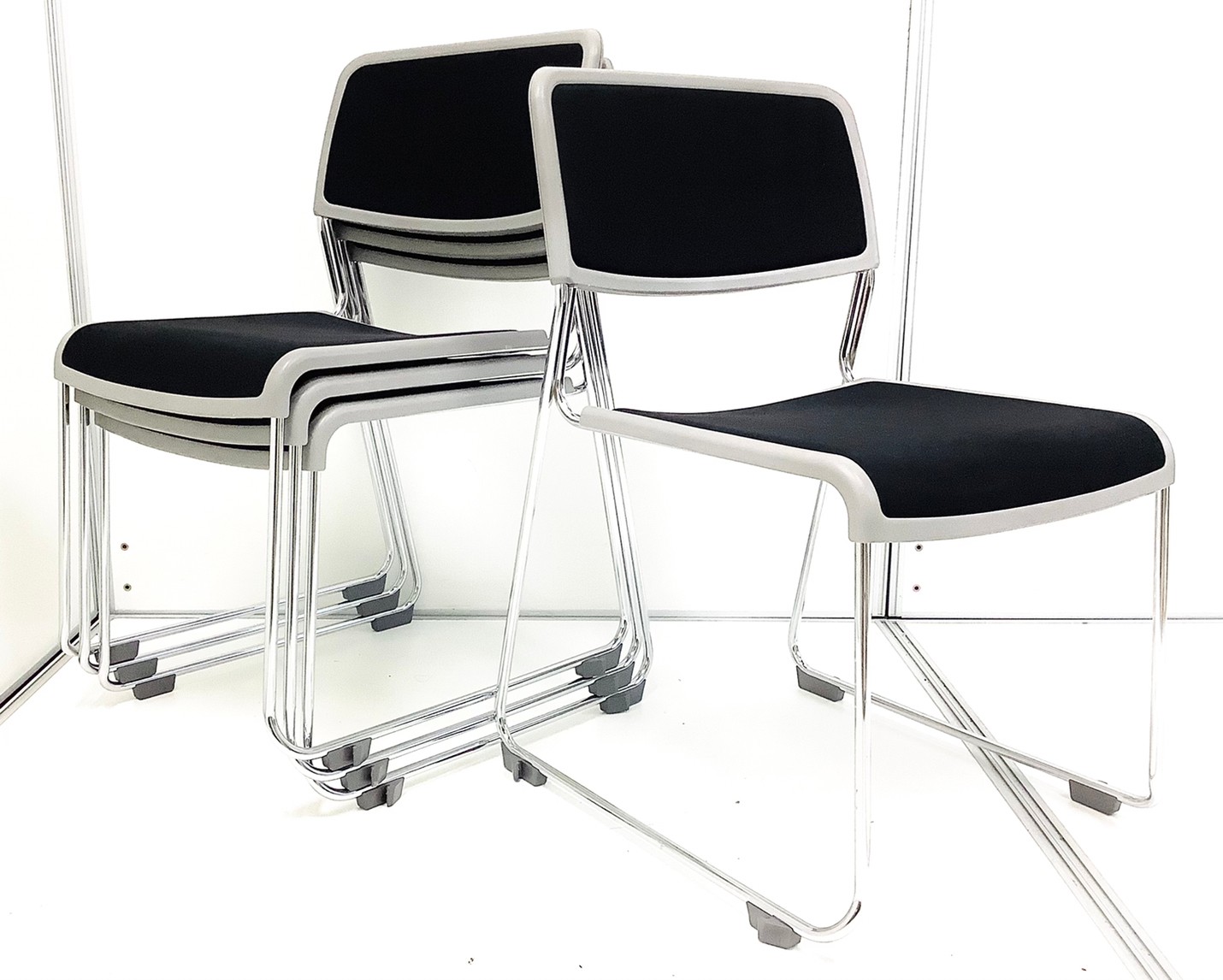 【セット価格（4脚＝1セット）】大人気／定番／品質良好　◆KOKUYO／コクヨ　◆CK-890 ※横浜店撮影画像※
                        その他シリーズ
                                    中古
            